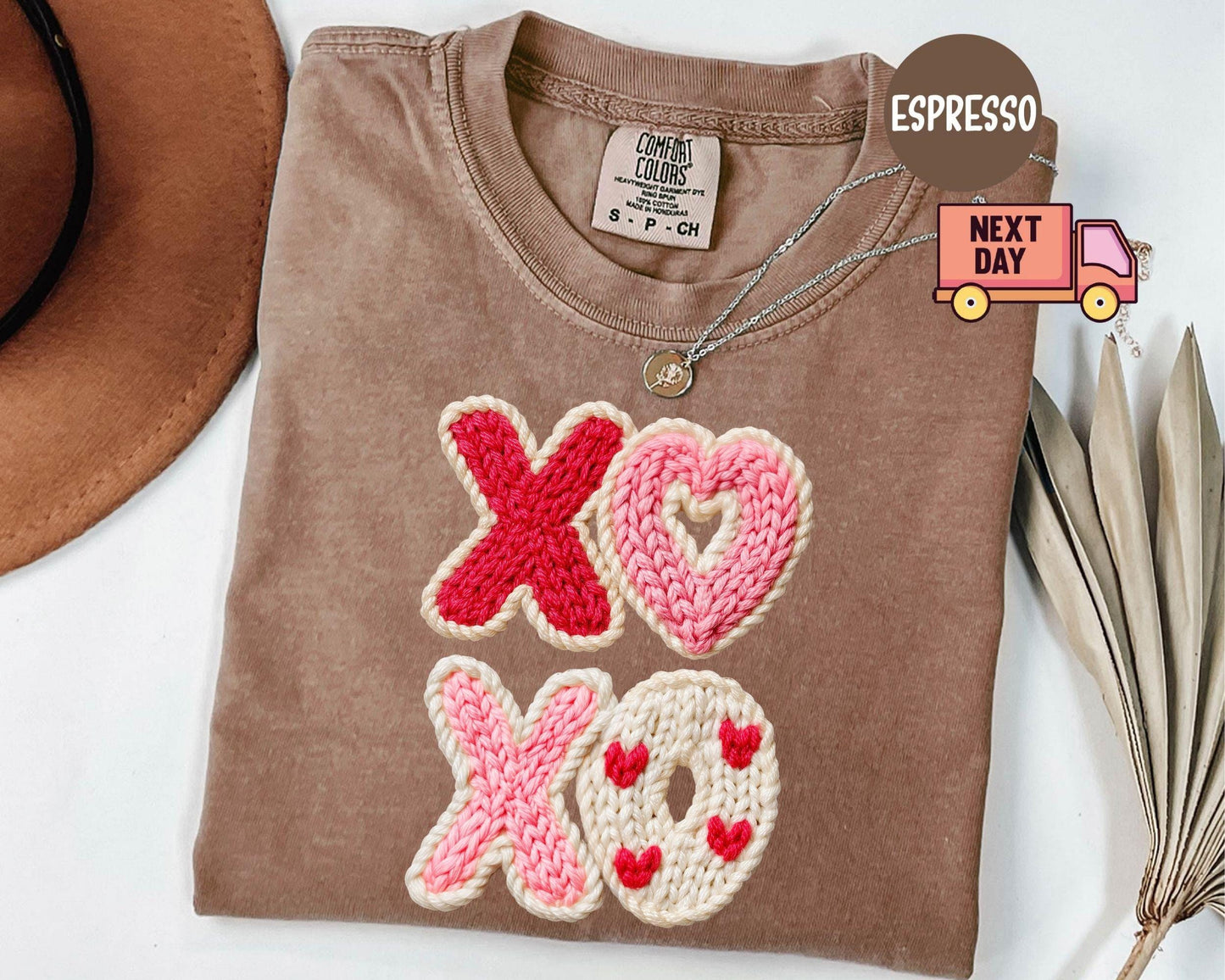 Comfort Colors® Faux Yarn XOXO Shirt, Coquette Bow Valentines T-Shirt, Valentines Day Shirt, Womens Valentine Shirt, Valentine's Day Gift