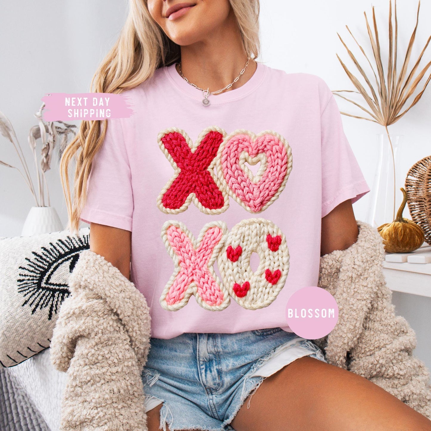 Comfort Color® Faux Yarn XOXO Shirt, Coquette Bow Valentines Tshirt, Valentines Day Shirt, Womens Valentine Tee, Valentine's Day Gift