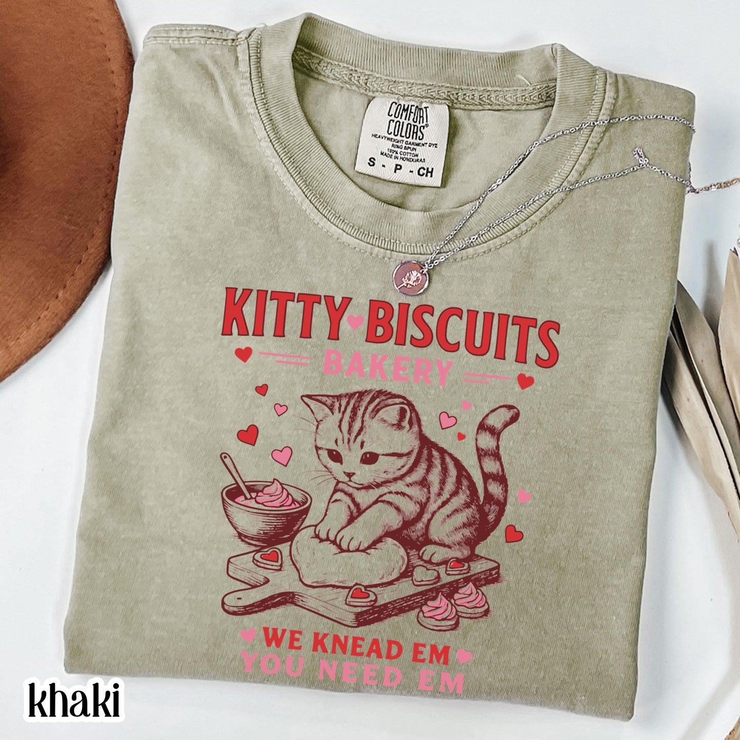 Valentines Cat Comfort Colors Shirt Kitty Biscuits Bakery T-Shirt Funny Vday Cat Lover Tee Cute Kitten Baking Cookies Love Tshirt Girlfriend
